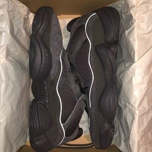 Yeezy 500